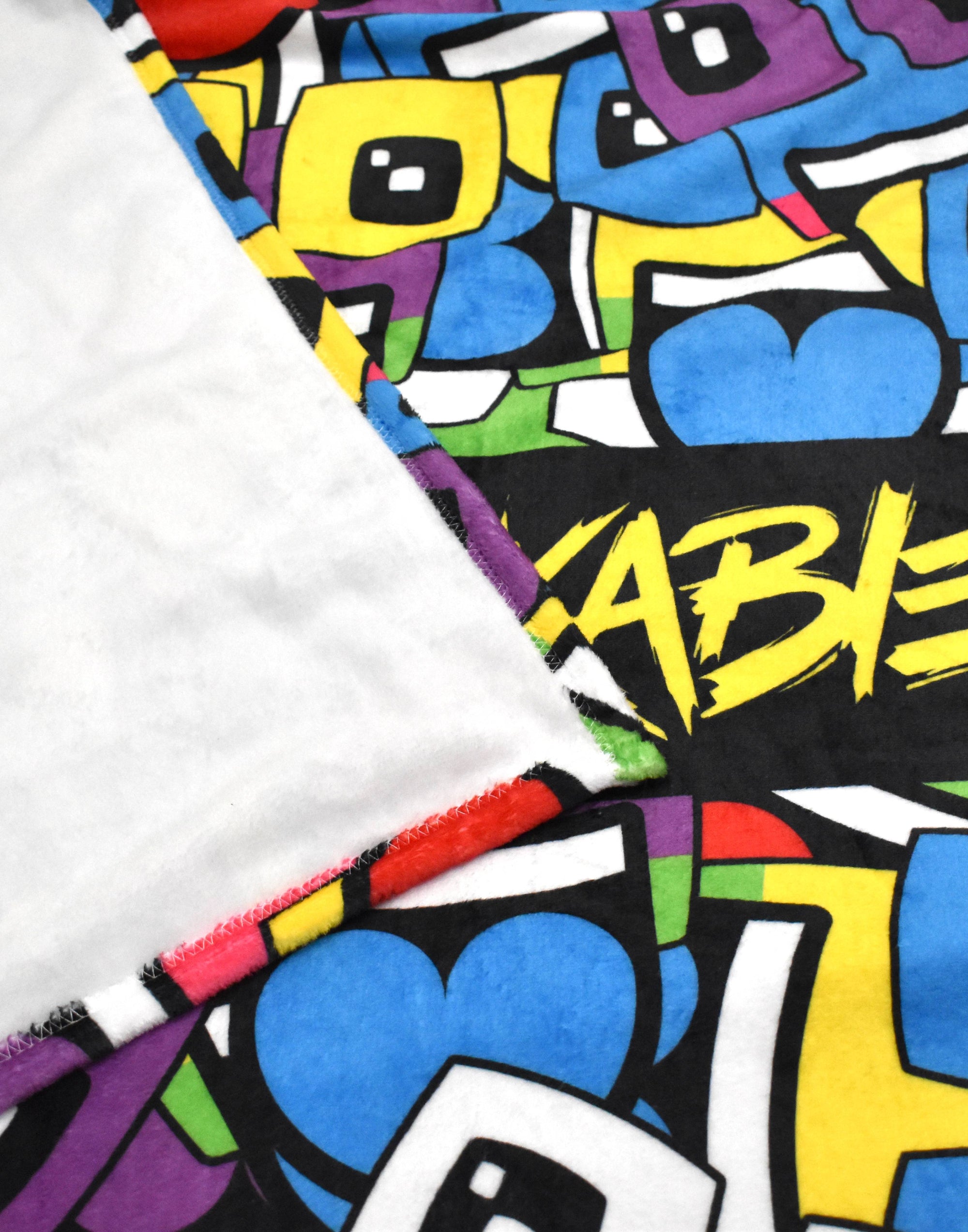 KALEIDOSCOPE BLANKET